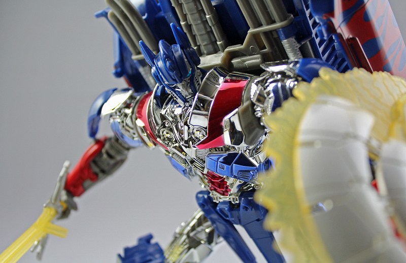 PE_OPTIMUS PRIME_24.jpg